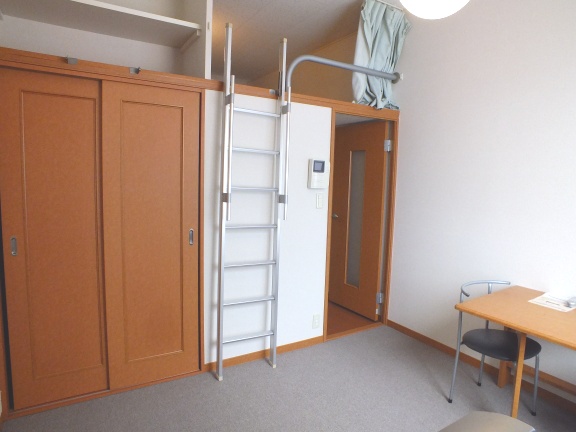 レオパレスアネックス206号室 リビング