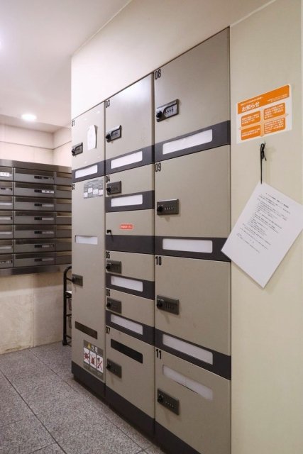 ラ・フォルム神楽坂4階 宅配BOX