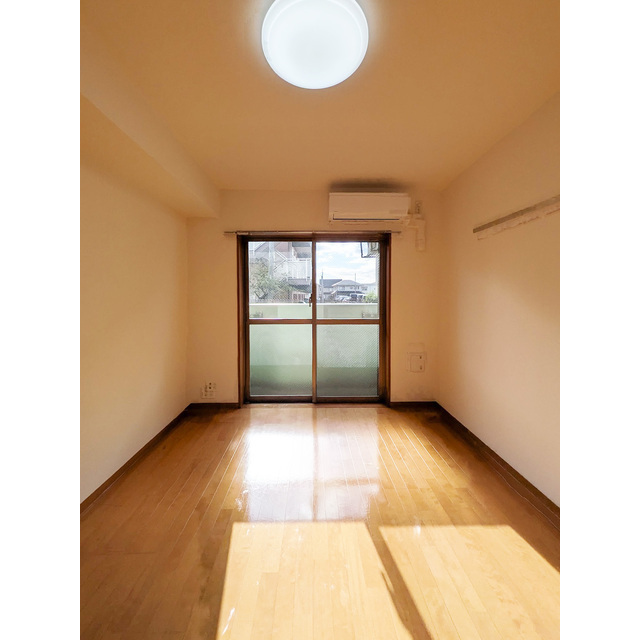 ルクレ津田沼 リビング