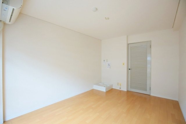 メゾンサンシャイン8階 部屋その他