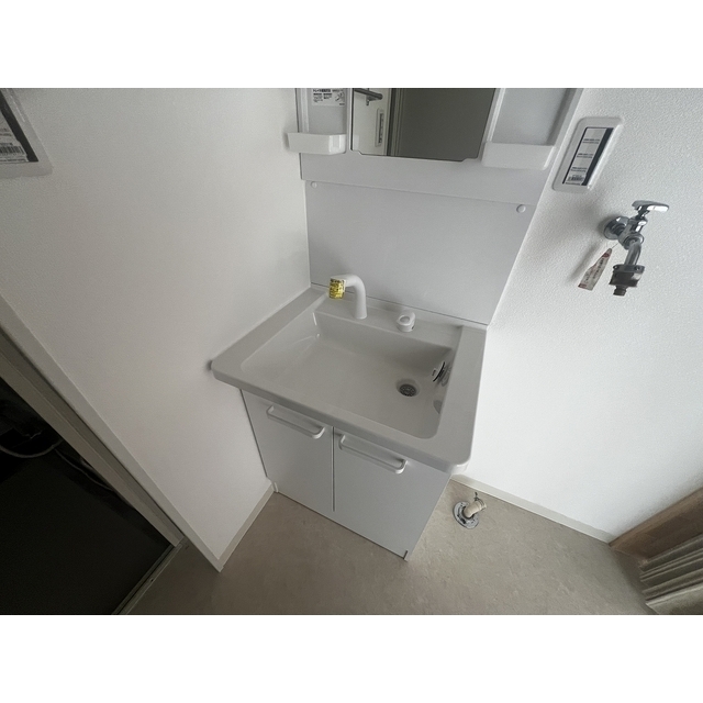 三鷹台ハウス201号室 内観