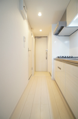 リブリ・カーロポンテ 玄関