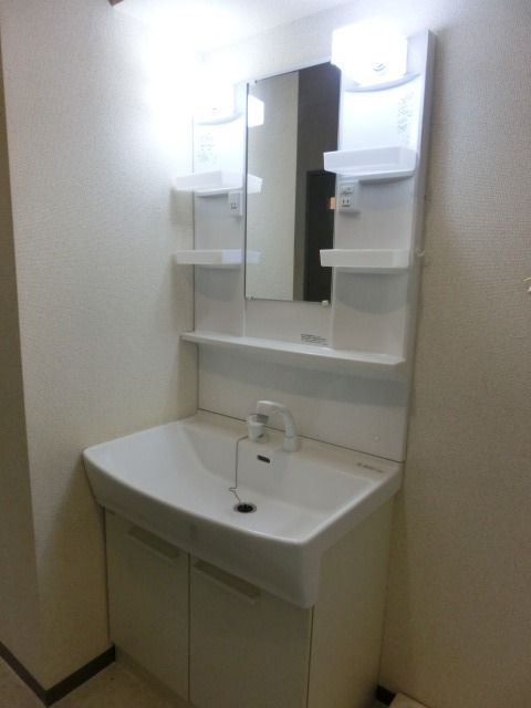 ガーデンヒルズ和光６2階 洗面