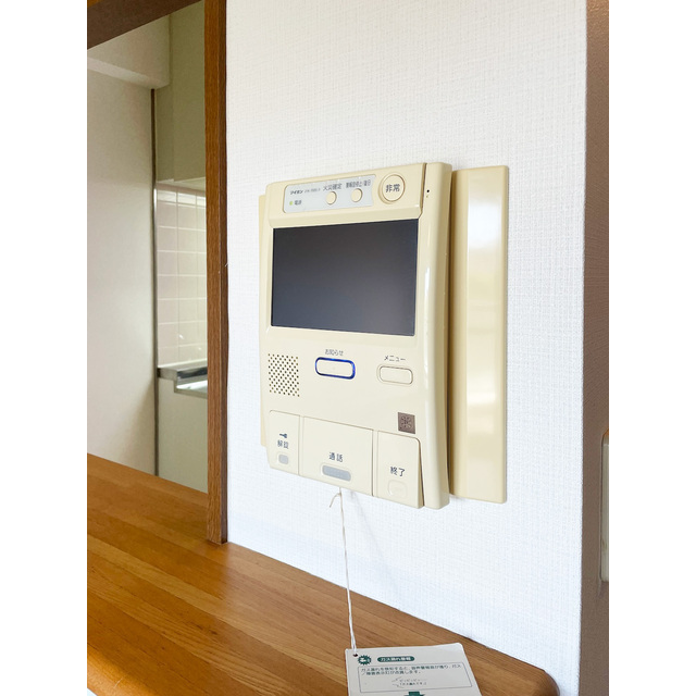 ルクレ川口イースト0201号室 モニターホン