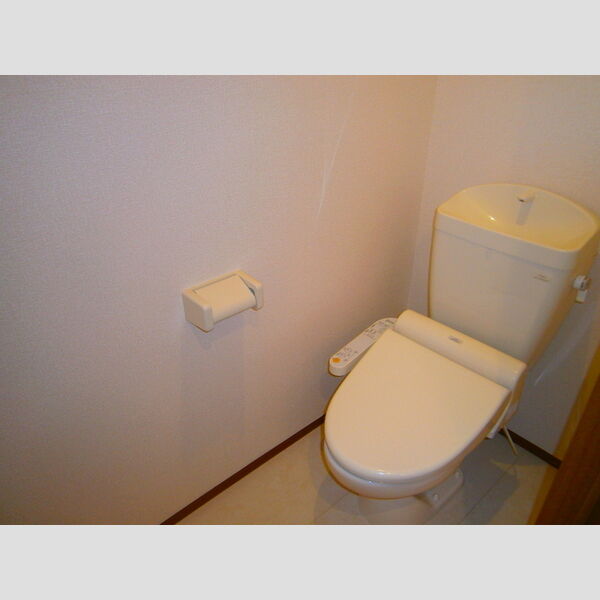 グラン・シャリオ203号室 トイレ