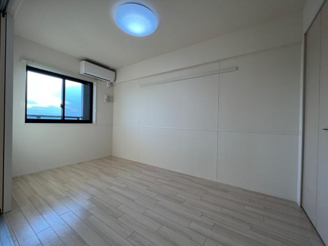 ＦＬＯＲＥＮＴＩＮＥ　ＦＬＯＡＴ（フロランタン　フロート） 洋室