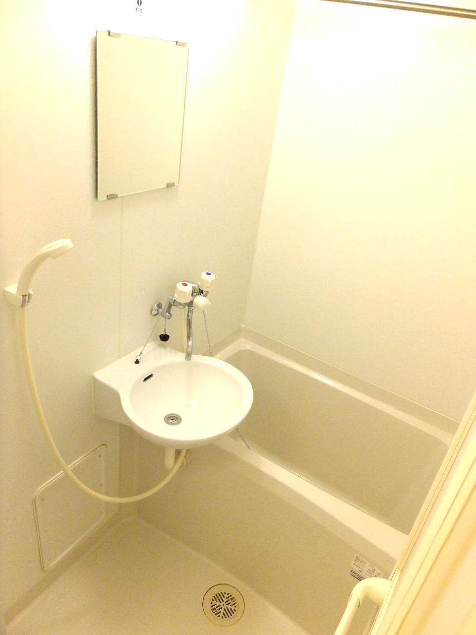 レオパレスｅｖｅｒｇｒｅｅｎ 浴室乾燥機付き