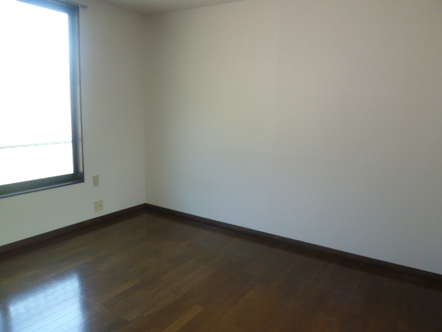 第２シルクロードハイツ0202号室 居室2