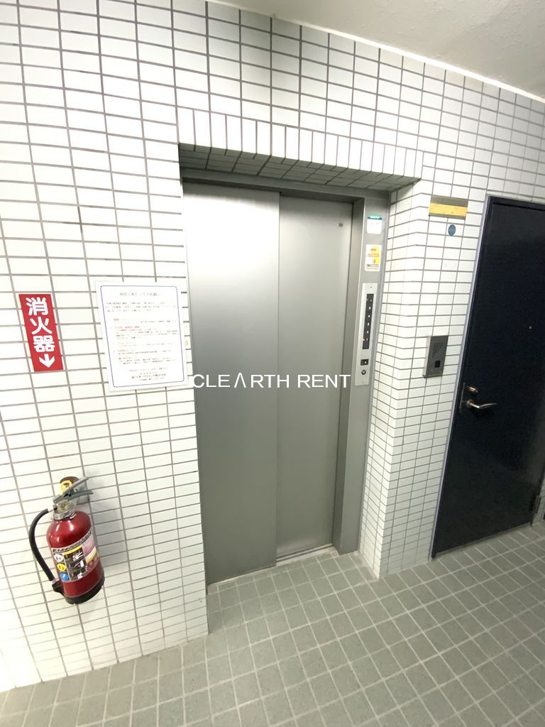 菱和パレス三鷹2階 エレベーター１基
