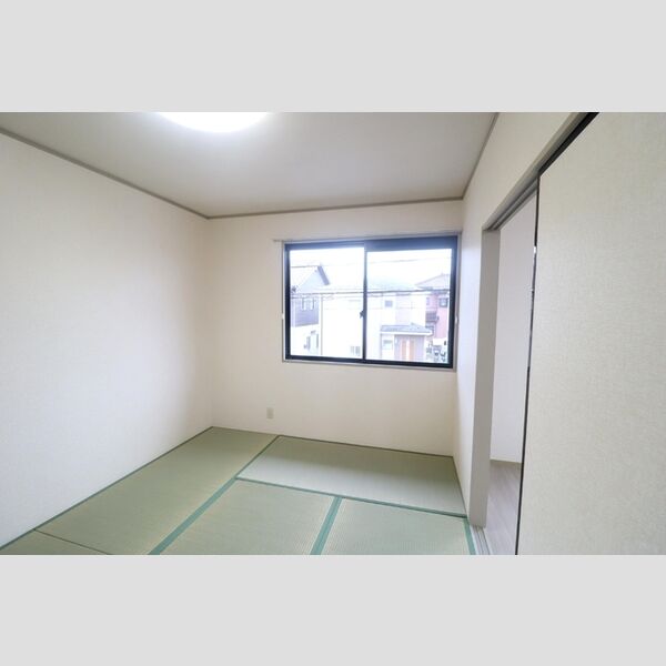 愛花夢　3号館202号室 和室