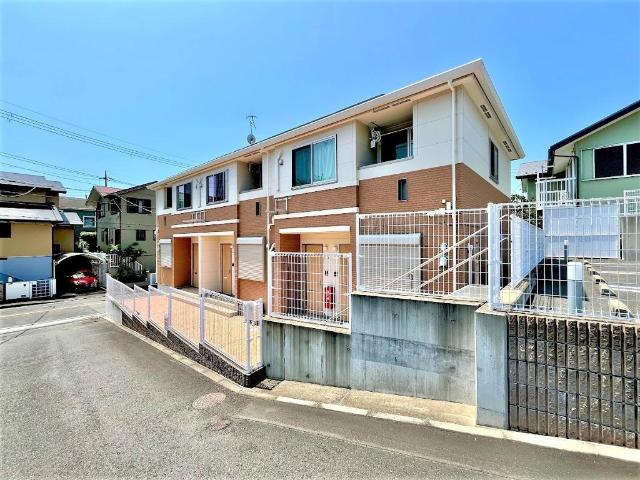 コンフォールK 外観写真（昼）