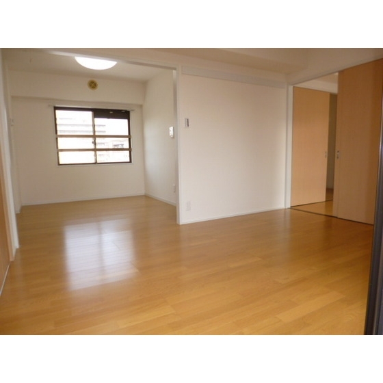 平和台クリスタル２１７ 内観