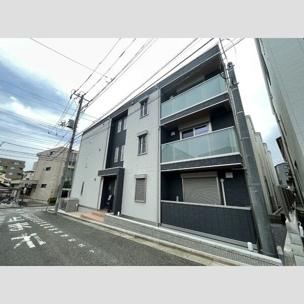 トリシア浦和の外観画像