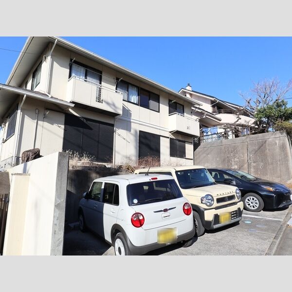 相澤ハイツ 駐車場