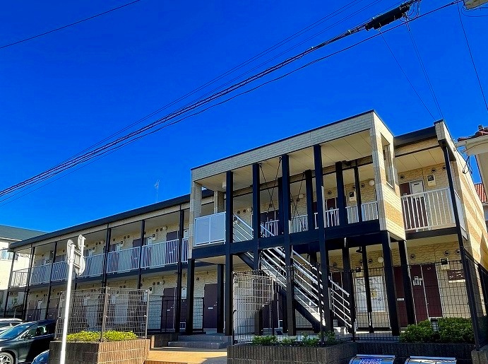 レオパレスシャンブル参番館の外観画像