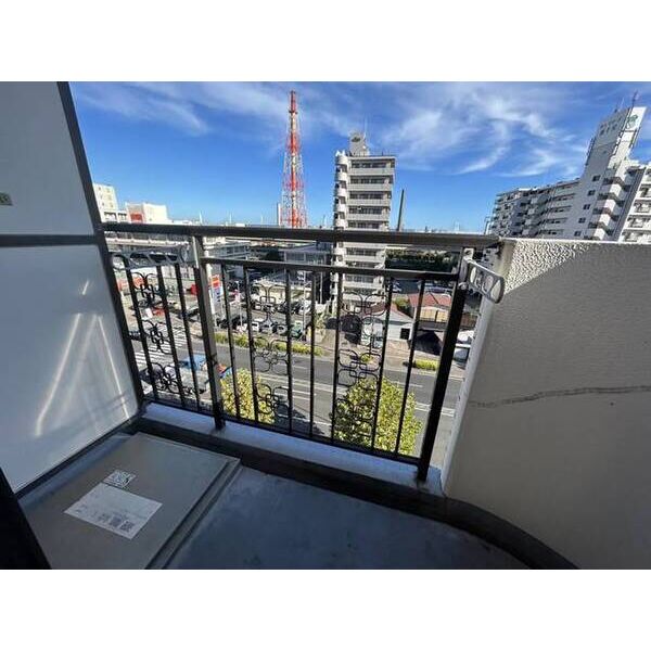 メゾン・ド・エトレーヌ0708号室 バルコニー