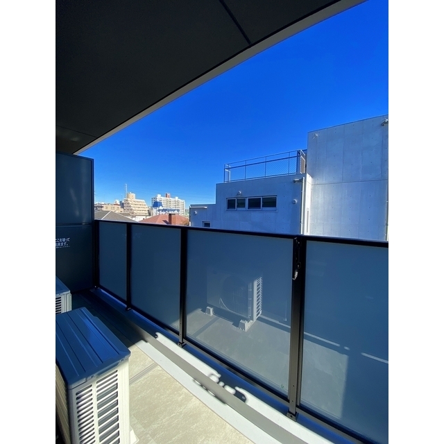 Ｌａ　Ｐｅｒｌａ　ＪｉｙｕｇａｏｋａⅡ104号室 同建物別部屋の参考画像