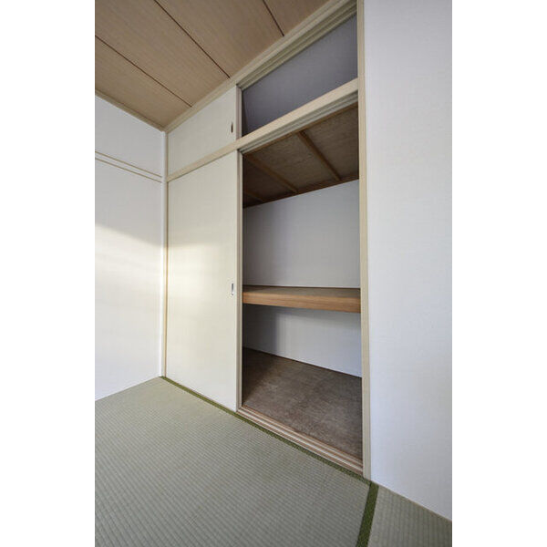 ハイツシルフィード0202号室 収納