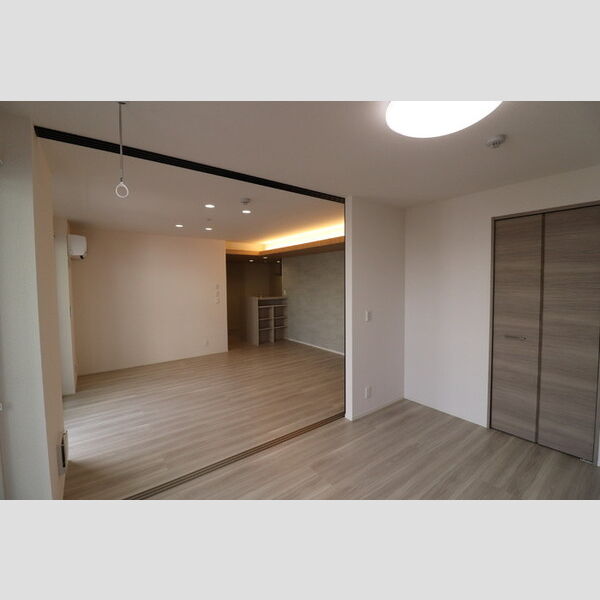 マルシェル館浦和美園205号室 洋室6.1帖