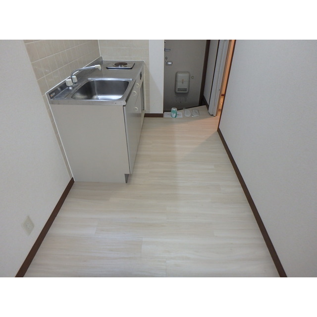 フロンティアⅠＣ棟101号室 キッチン