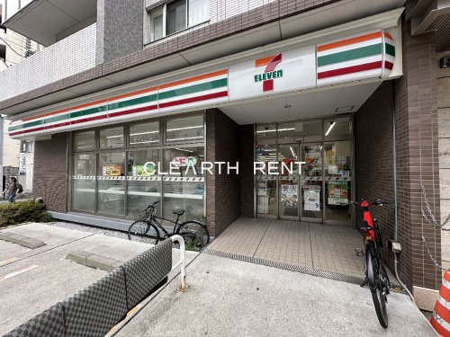 パレステュディオ文京南6階 【コンビニエンスストア】セブンイレブン 新宿水道町中央店まで195ｍ