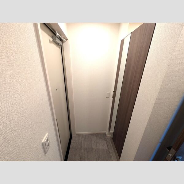 D'Bless上星川 玄関