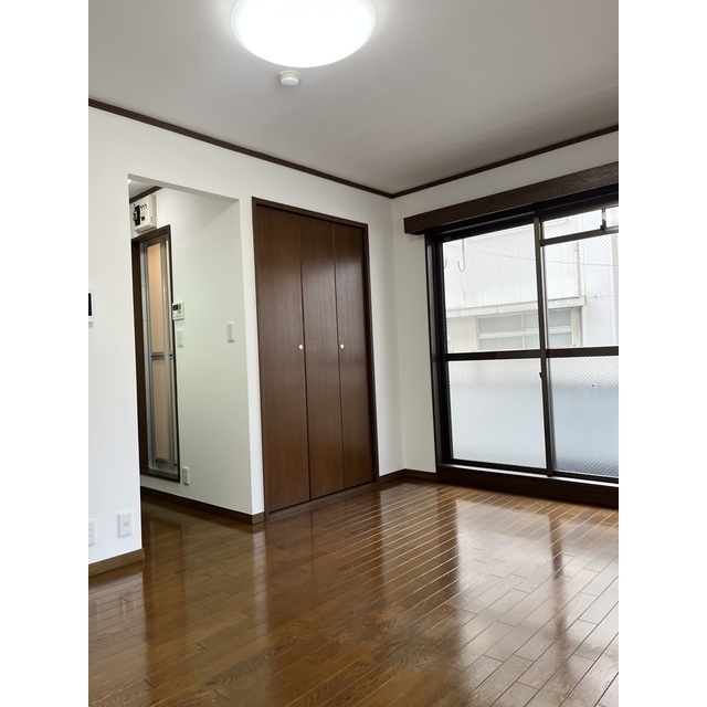 アルベールハイム 内観