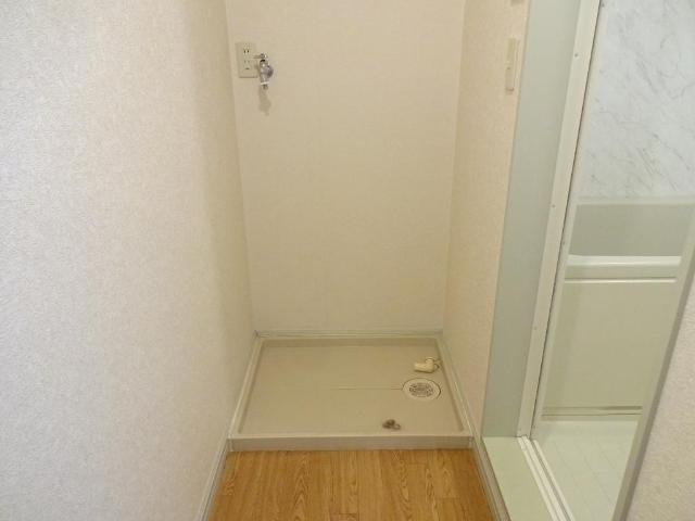 サニーガーデン201号室 脱衣所