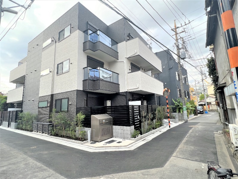 Tre　Court　Kitasenju（トレコート北千住）2階 外観