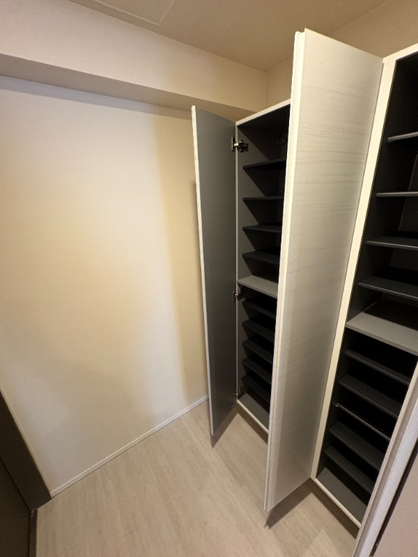 アーバン　トレジャー　ケヤキ 収納