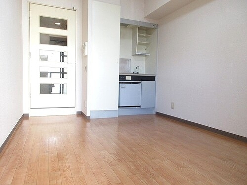 ライオンズマンション川崎貝塚第２ 洋室　別角度