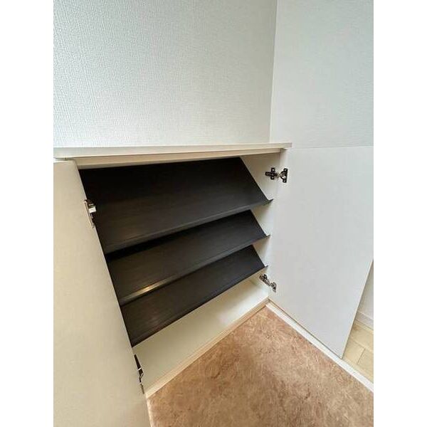 WITH　PLACE　月見台0203号室 収納