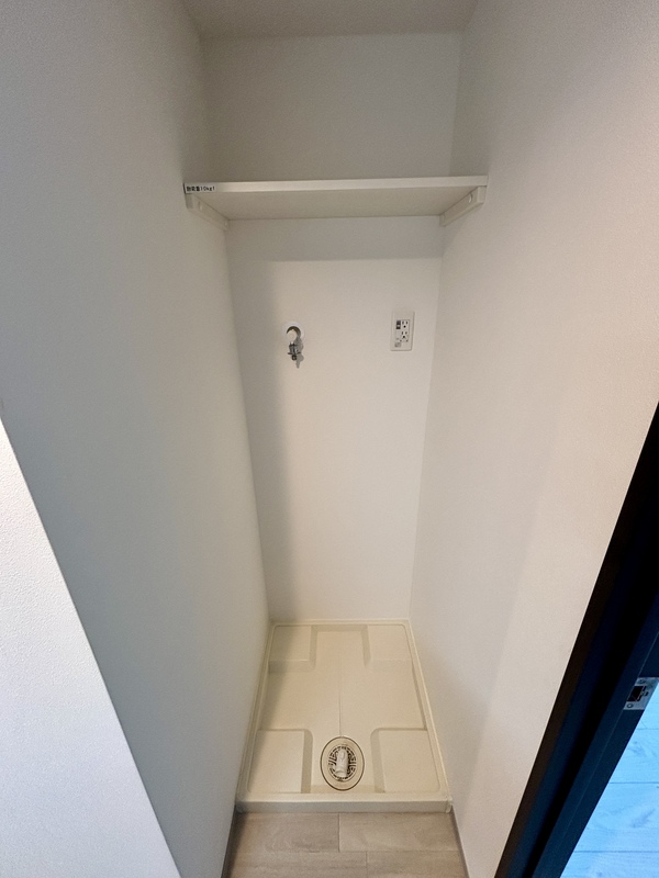 LOC'S WADAMACHI 302号室の写真となります