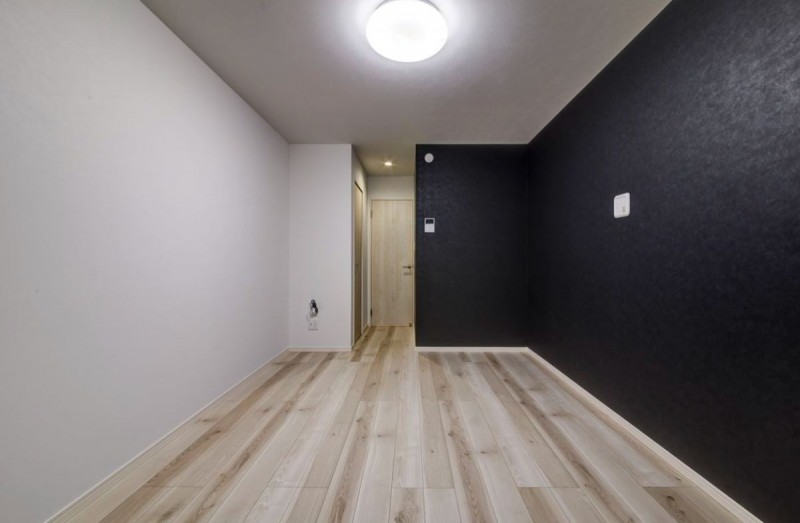 ＣＲＡＳＴＩＮＥ西堀８丁目Ｃ リビング