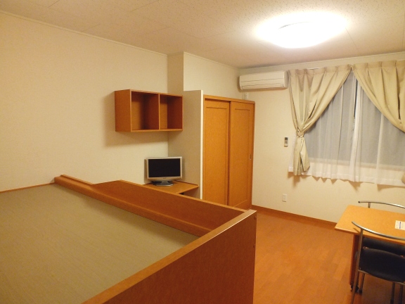 レオパレスグリーングレイス 寝室