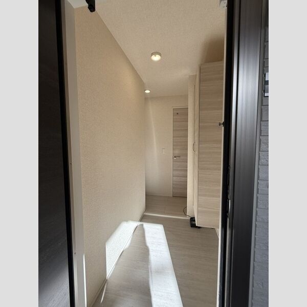 フォルテーヌ・イイクラⅠ102号室 玄関