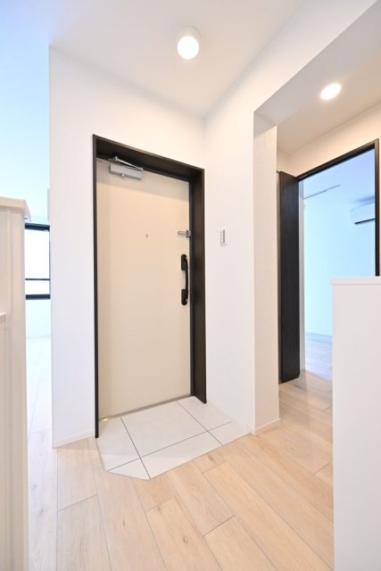 Ruygo Oshiage 玄関