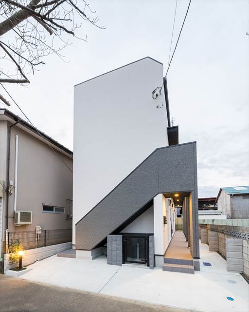 サクラパレス2階 敷地内ごみ置き場　デザイナーズ