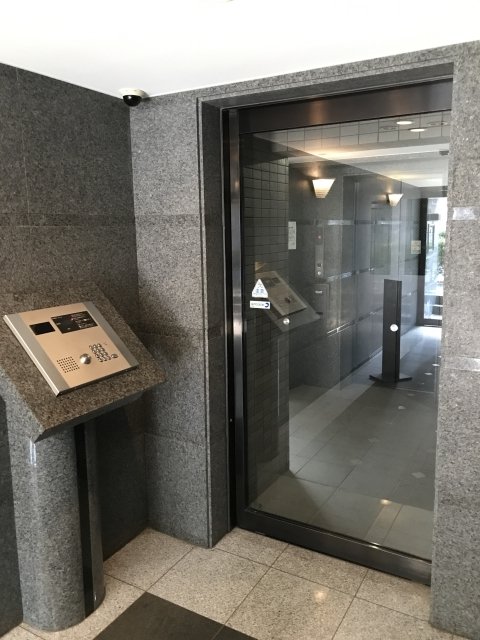 ルーブル中野新橋弐番館 エントランス