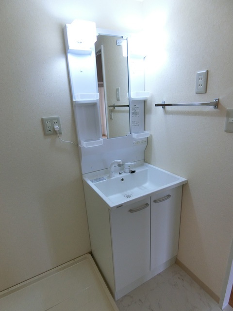 コートアベニュー 洗面