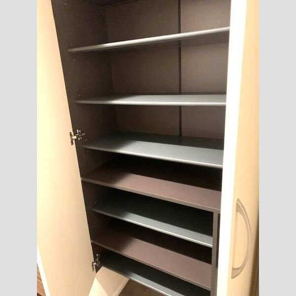 WHITE BIRCH102号室 シューズボックス