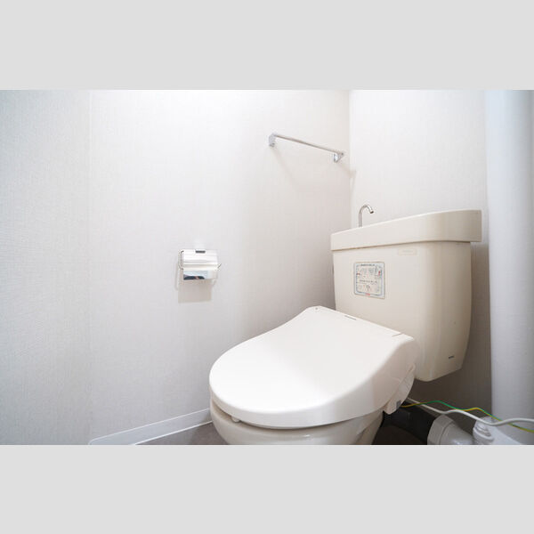 田園ドミール205号室 205号室　トイレ