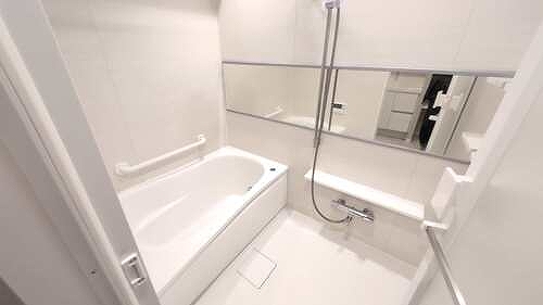 ライオンズシティ西新宿 浴室　※2024年1月撮影