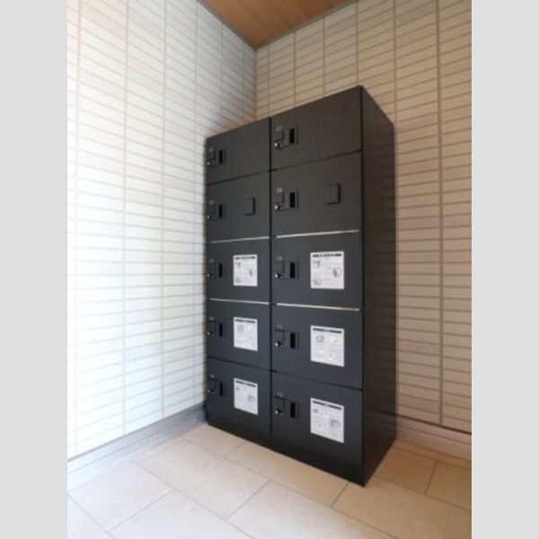 イデアーレ 宅配ボックス