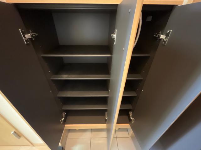 プライマリー 下駄箱