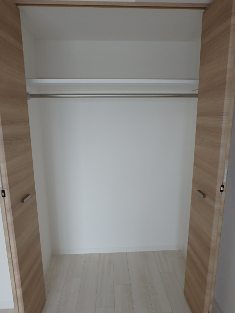 プラウドフラット森下Ⅲ306号室 収納