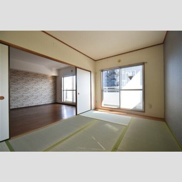 Bellevue参番館306号室 和室