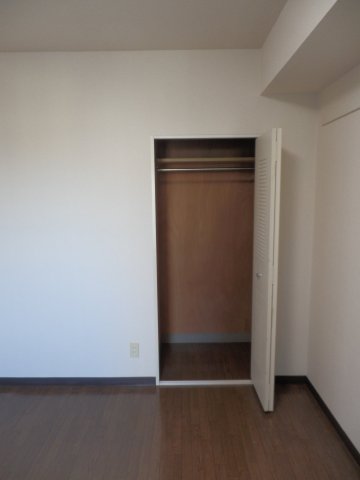 エスポワール白川0201号室 収納