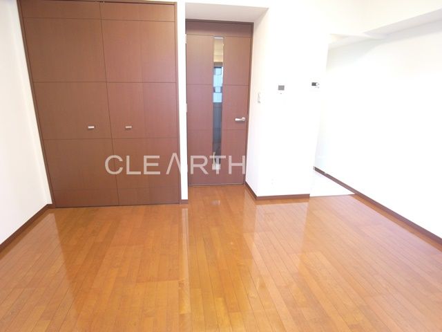 パレステュディオ新宿都庁前 同タイプ別住戸写真となります。現況と異なる場合がございます。