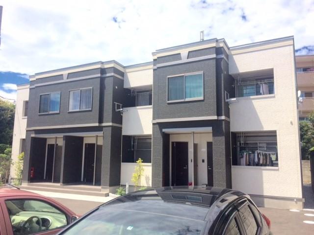 メゾンアイリス湘南 外観写真（昼）